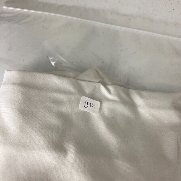 Under Armour The Tech Tee Shirt White Short Sleeves Mens XXL Crewneck Basic - Picture 5 of 5